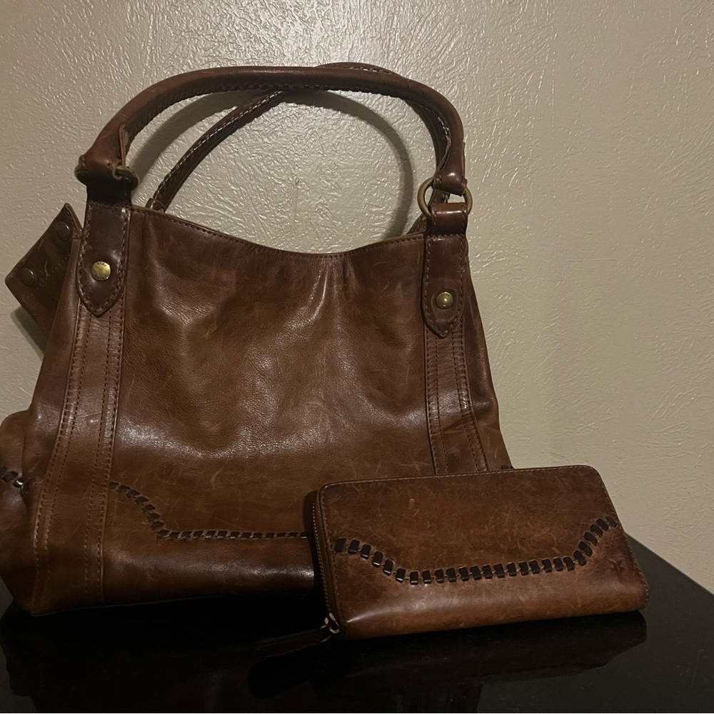 FRYE purse and matching wallet cognac